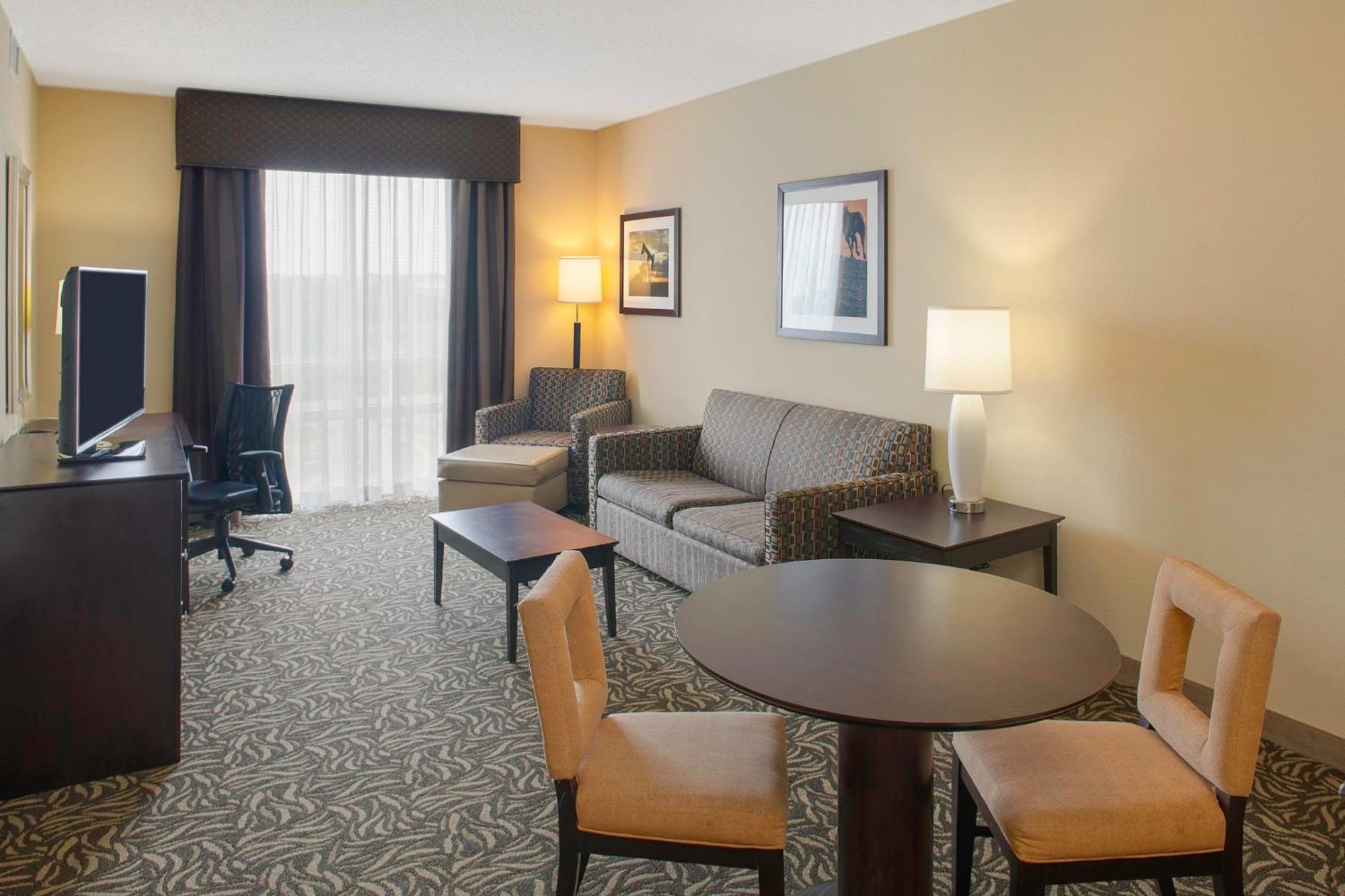 Holiday Inn Ardmore By Ihg Ngoại thất bức ảnh